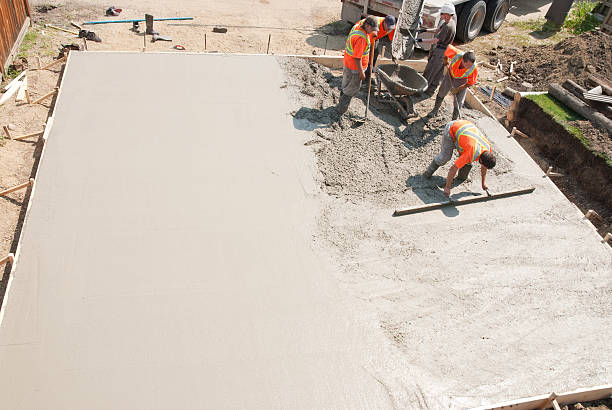 Best Concrete Driveway Installation in Overland, MO